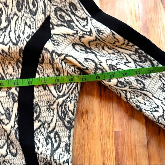 Parker Blanche Sheath Dress – Black & White Ponte Knit Jacquard – Size L - Picture 11 of 16